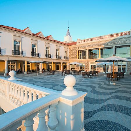 Praia D'El Rey Marriott Golf & Beach Resort Praia del Rei Ngoại thất bức ảnh The central courtyard of the hotel